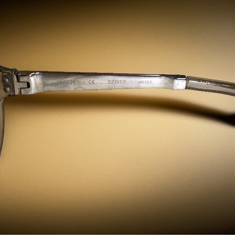 Louis Vuitton Gray Glitter/Smoke Gradient Silver Petit Soupcon Round Sunglasses - Picture 5 of 6